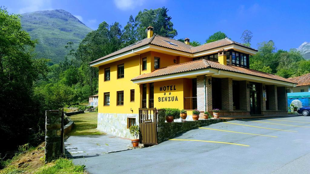 Hotel Benzua Villanueva de Ardisana Eksteriør billede